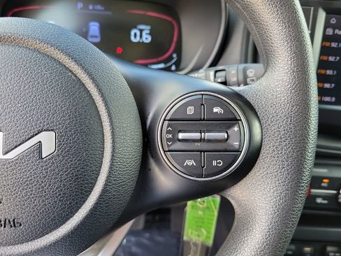 Used 2024 Kia Soul LX w/ Option Group 015 FWD image 24