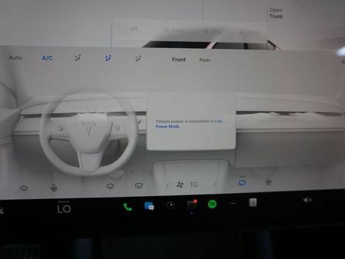 Used 2024 Tesla Model Y Performance AWD/4WD image 8