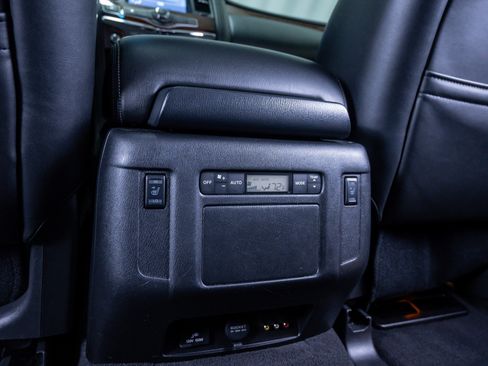 Used 2017 INFINITI QX80 4WD image 17