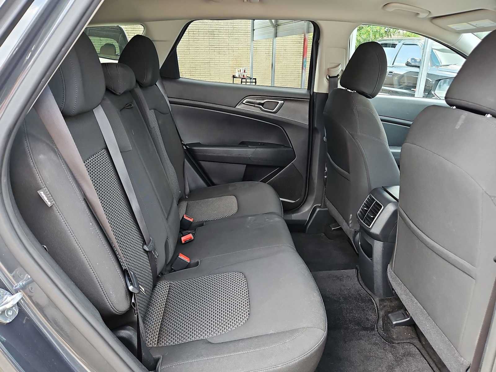 Used 2024 Kia Sportage LX FWD image 18