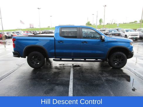 Certified 2022 Chevrolet Silverado 1500 ZR2 w/ Technology Package image 6