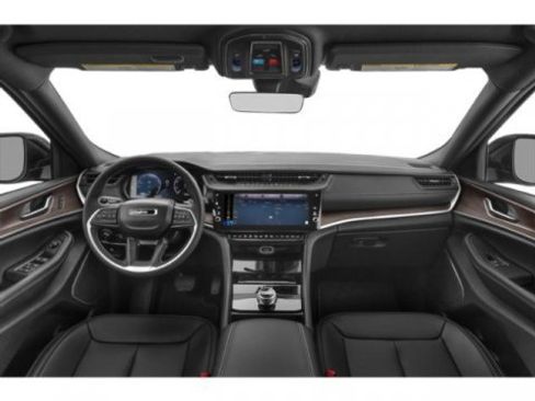 New 2026 Jeep Grand Cherokee Laredo AWD/4WD image 10