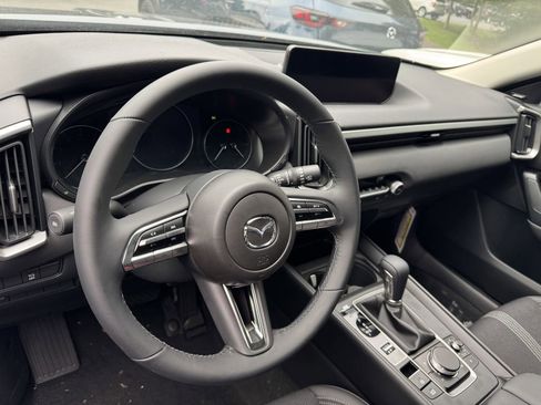 Certified 2025 MAZDA CX-50 AWD 2.5 S w/ Premium Package image 11