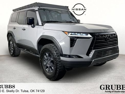 Used 2024 Lexus GX 550 AWD/4WD image 1