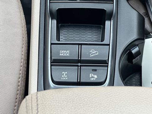 Used 2017 Hyundai Tucson Value AWD/4WD image 30