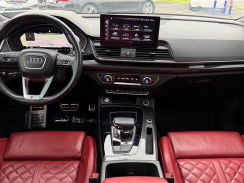 Used 2021 Audi SQ5 Prestige w/ Prestige Package AWD/4WD image 17