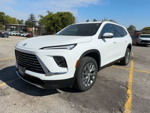 New 2026 Buick Enclave Preferred w/ Power Package image 4