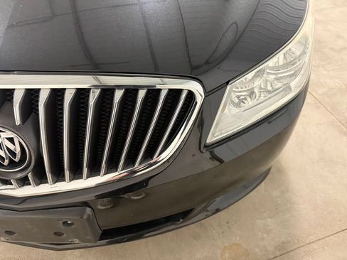 Used 2013 Buick LaCrosse Leather FWD image 6