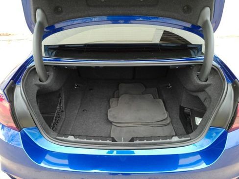 Used 2019 BMW M4 CS w/ Executive Package image 22