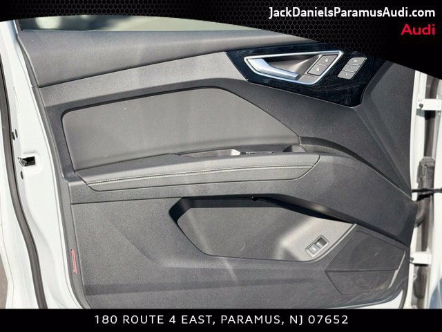 Used 2023 Audi Q4 e-tron Premium Plus AWD/4WD image 11