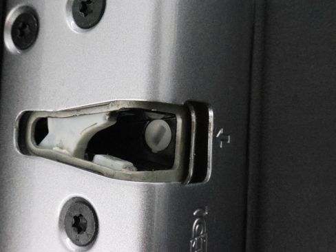 Used 2024 Ford F250 Lariat w/ Tremor Off-Road Package image 40