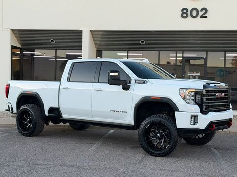 Used 2022 GMC Sierra 2500 AT4 w/ AT4 Preferred Package image 6