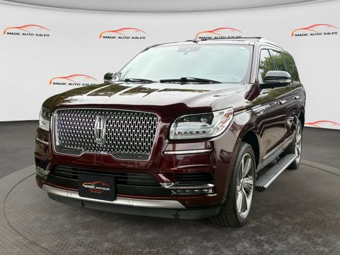 Used 2018 Lincoln Navigator Reserve w/ Technology Package AWD/4WD image 1