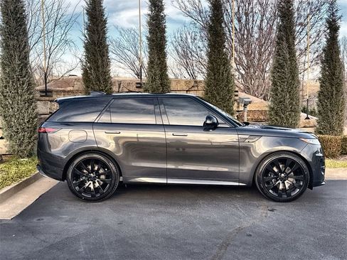 New 2026 Land Rover Range Rover Sport Dynamic SE image 6