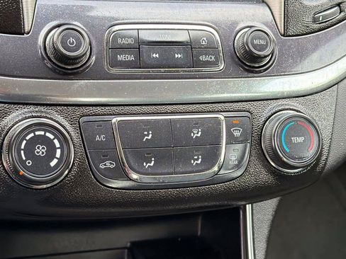 Used 2016 Chevrolet Impala LS FWD image 14