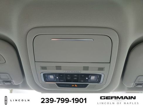 New 2026 Lincoln Nautilus Reserve AWD/4WD image 32