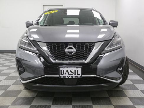 Used 2024 Nissan Murano SL image 3