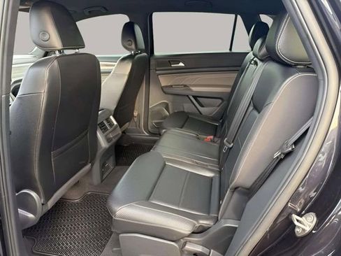 Used 2022 Volkswagen Atlas Cross Sport SE AWD/4WD image 23