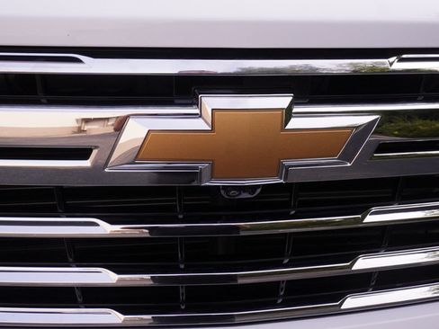 Used 2025 Chevrolet Silverado 2500 LTZ w/ LTZ Convenience Package AWD/4WD image 42