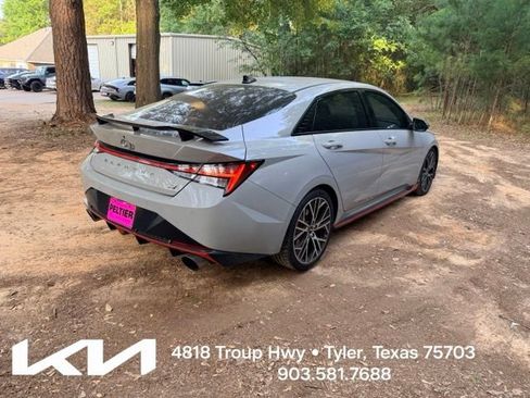 Used 2022 Hyundai Elantra N w/ Preferred Accessory Package FWD image 11
