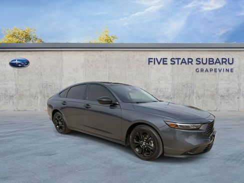 Used 2025 Honda Accord SE image 2