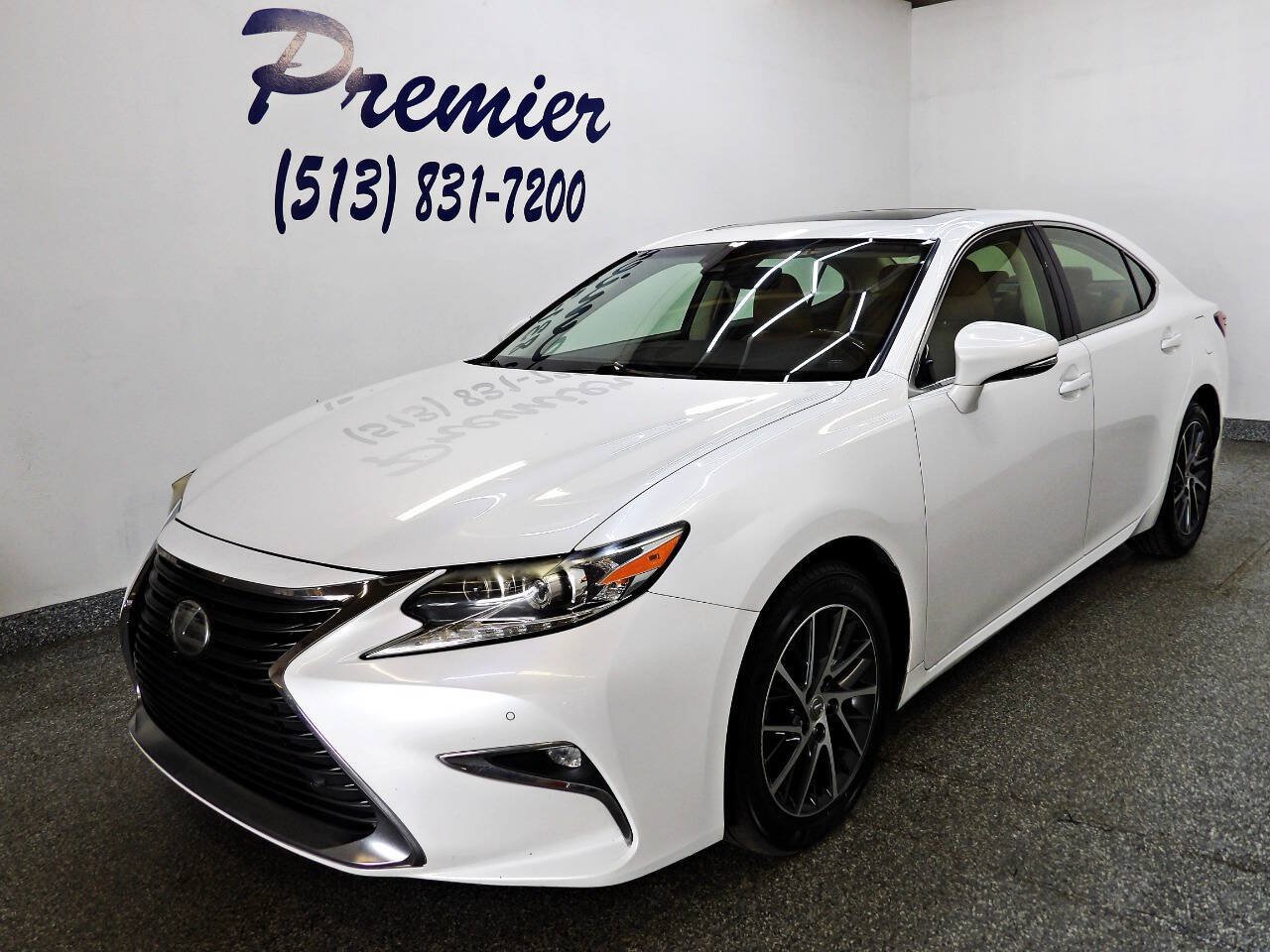 Used 2016 Lexus ES 350 FWD image 1
