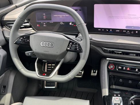 New 2026 Audi SQ5 Premium Plus AWD/4WD image 6