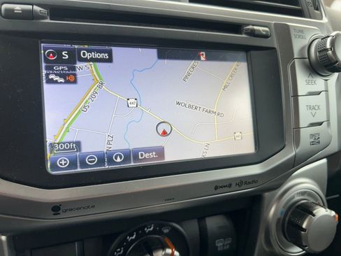 Used 2019 Toyota 4Runner SR5 Premium AWD/4WD image 19