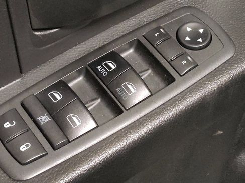 Used 2018 RAM 1500 Tradesman w/ Protection Group AWD/4WD image 27