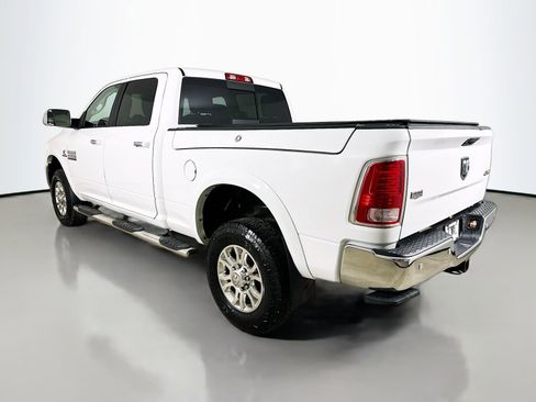 Used 2018 RAM 2500 Laramie w/ Snow Chief Group AWD/4WD image 7