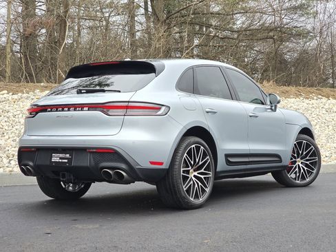Certified 2024 Porsche Macan S image 7