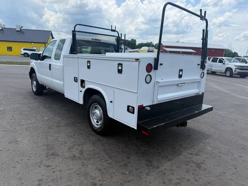 Used 2016 Ford F250 XL AWD/4WD image 3