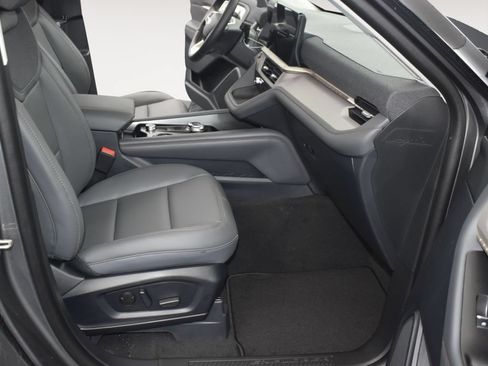 New 2026 Ford Explorer Active w/ Active Comfort Package AWD/4WD image 25