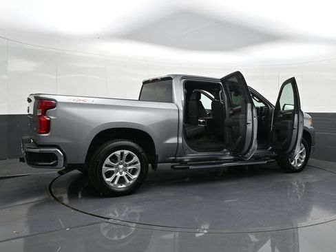 Certified 2025 Chevrolet Silverado 1500 LTZ AWD/4WD image 39