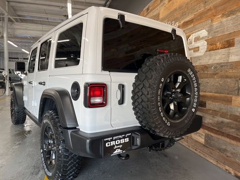 Used 2023 Jeep Wrangler Willys image 24