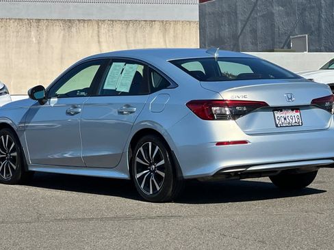 Used 2022 Honda Civic EX image 7