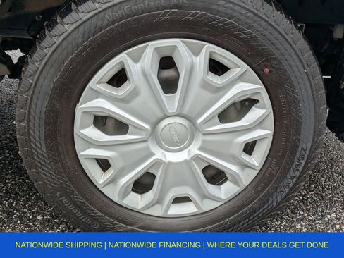 Used 2022 Ford E-Transit Low Roof image 25