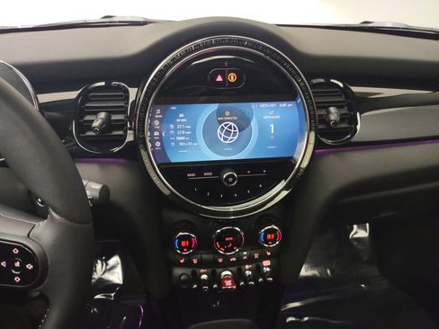 Certified 2023 MINI Cooper S image 23