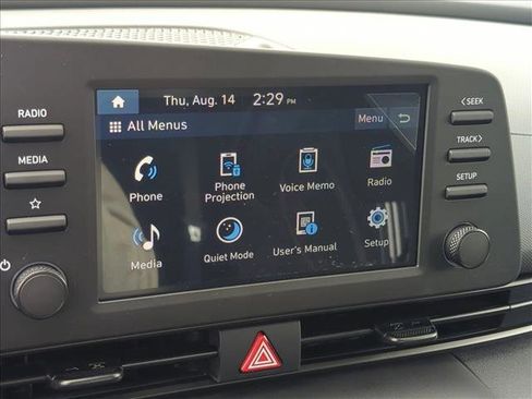 New 2025 Hyundai Elantra Sport image 13