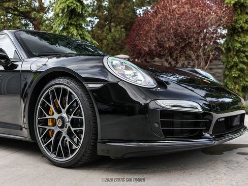 Used 2014 Porsche 911 Turbo S image 81
