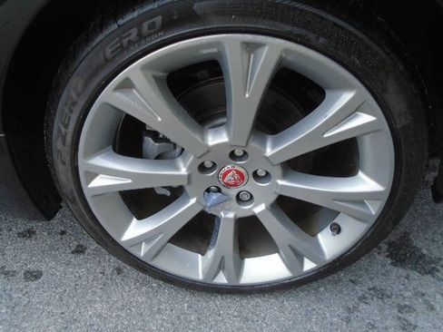 Used 2017 Jaguar XJ L Portfolio AWD/4WD image 17