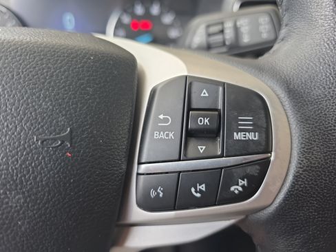 Used 2023 Ford Explorer XLT w/ Equipment Group 202A AWD/4WD image 22