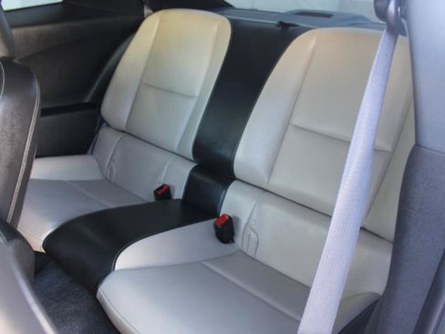 Used 2011 Chevrolet Camaro LT RWD image 12