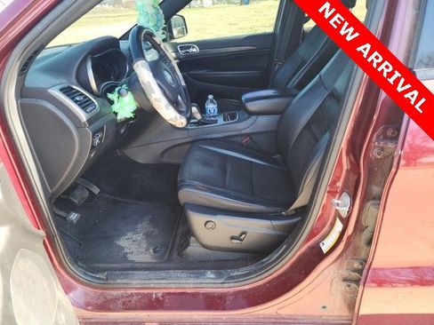 Used 2019 Jeep Grand Cherokee Altitude image 12