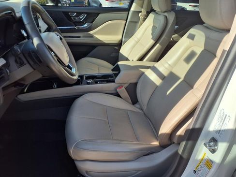 Certified 2021 Lincoln Corsair FWD image 23