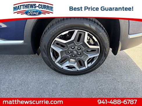 Used 2023 Hyundai Santa Fe Limited w/ Cargo Package image 15