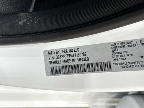 New 2026 RAM 1500 Big Horn AWD/4WD image 18