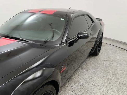 Used 2023 Dodge Challenger SRT Hellcat RWD image 11