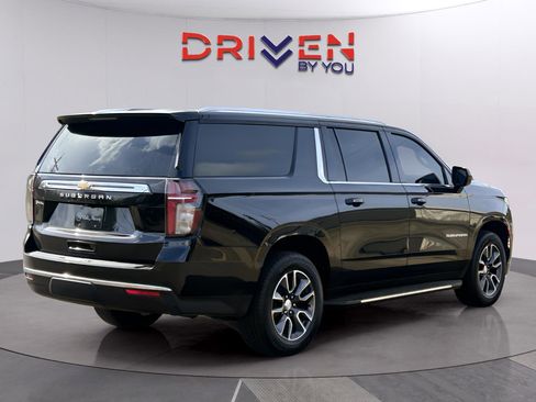 Used 2021 Chevrolet Suburban LS image 5