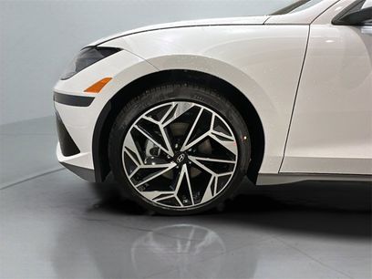 New 2025 Hyundai Ioniq 6 SEL